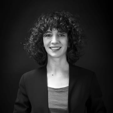 Ruth carre.jpg