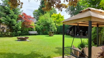 hinterer Garten.jpg