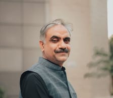 Dr Abid.jpeg