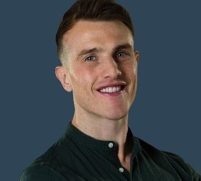 thaU5WUu_400x400 (1).jpg