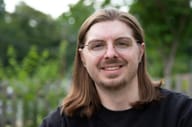 Dylan Hanes_Headshot.jpg