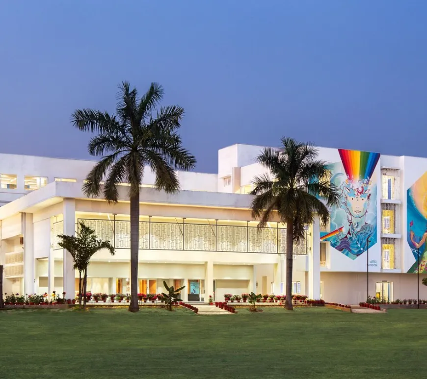jaiburia-schools-building.webp