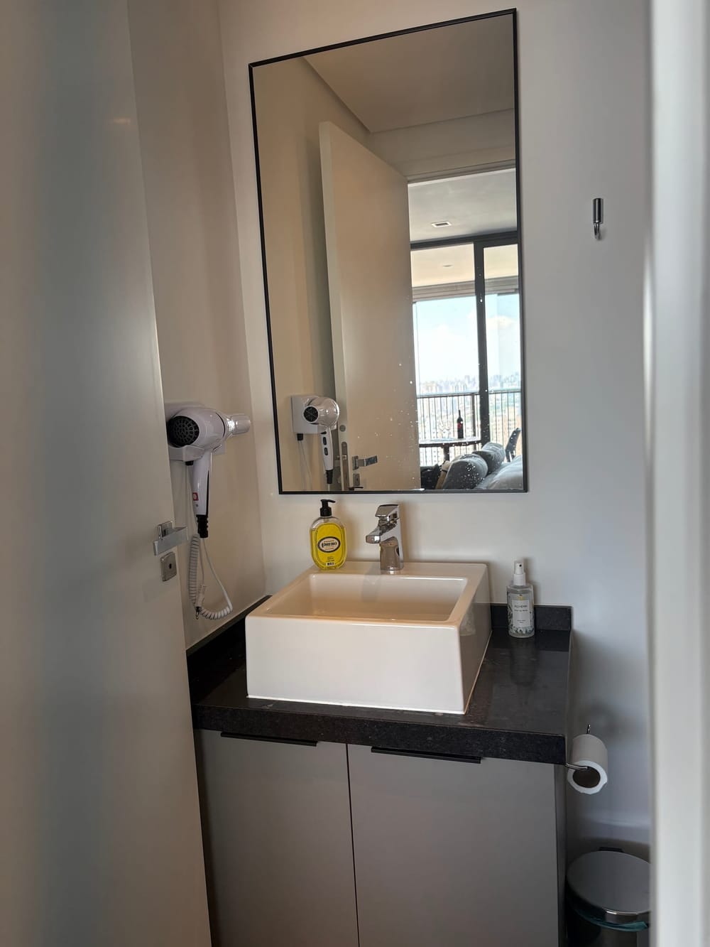 IMG_3179_bathroom copy.jpg