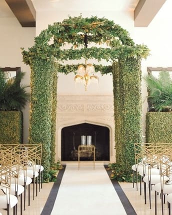 15-Stunning-Chuppahs-for-Jewish-Weddings-8.jpg