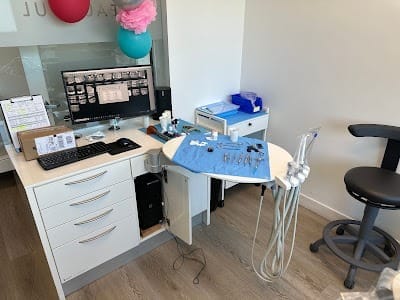 All_On_4_Dental_Implants.jpg
