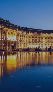 place-de-la-bourse-floue.png