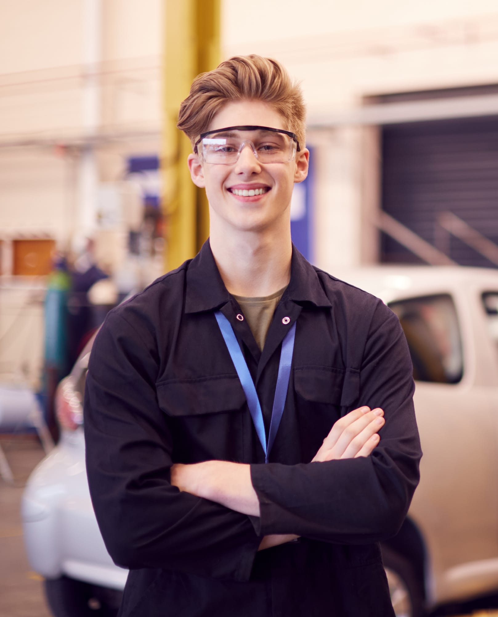 Auto Mech shutterstock_1704718051.jpg
