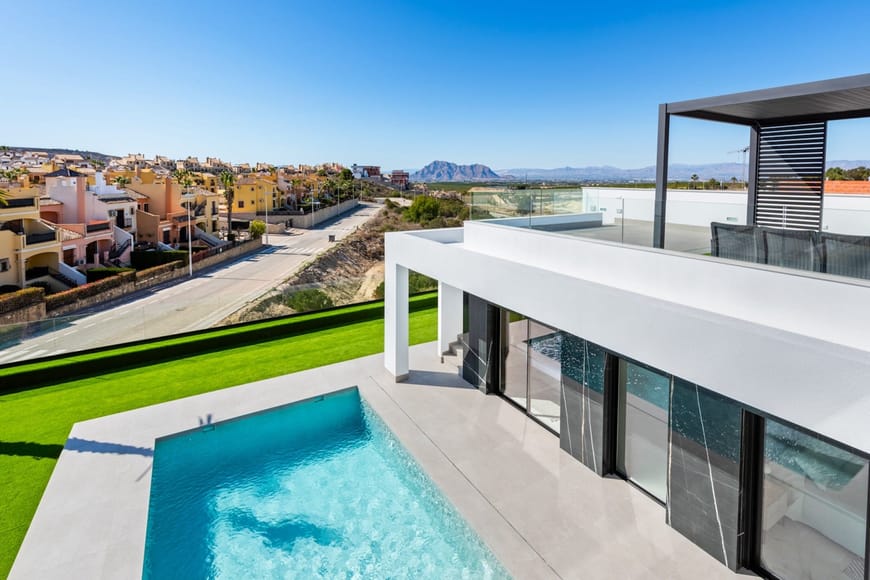 06 Oasis Villas Show House Model Sun31.jpg