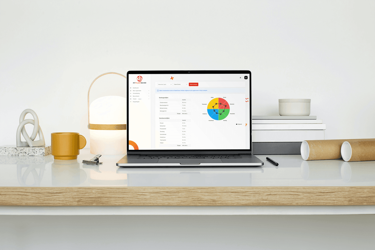 Mac_Book_Front_View_Mockup_721ee63367.png
