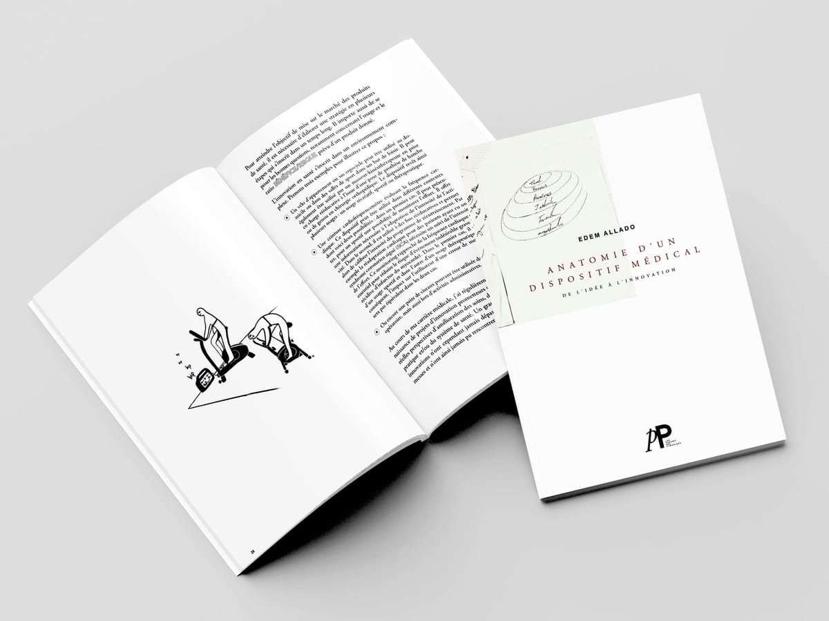 Perfect_Binding_Brochure_Mockup_5 copie.jpg