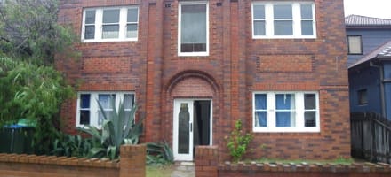 Manor House.jfif
