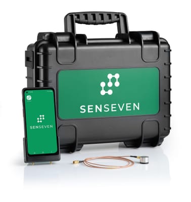 Senseven_03.jpg