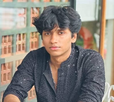 WhatsApp Image 2025-04-01 at 16.37.41_390c21d5.jpg