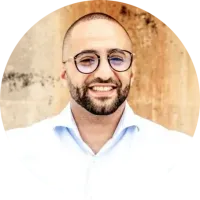 peter-circle.webp