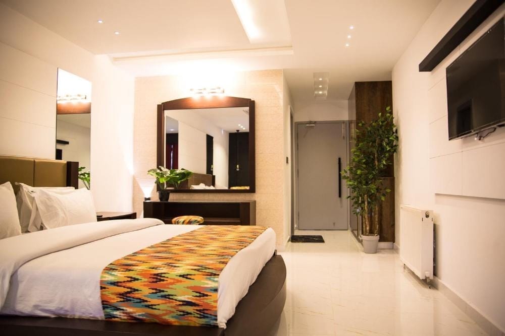 metropole-hotel-image-8.jpg