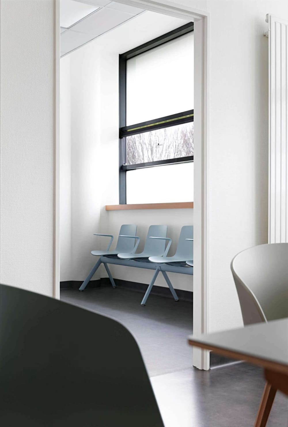 Salle d'attente dans du cabinet Phileas, mobilier IDM, par Gwénaëlle Hoyet