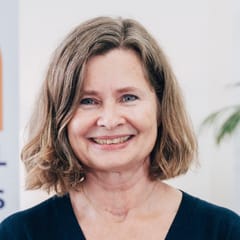 QUALITALENTS-VIGNETTE-5 light.jpeg